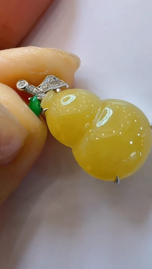 翡翠18K金镶嵌吊坠(不含链)多样性发货拍一发一