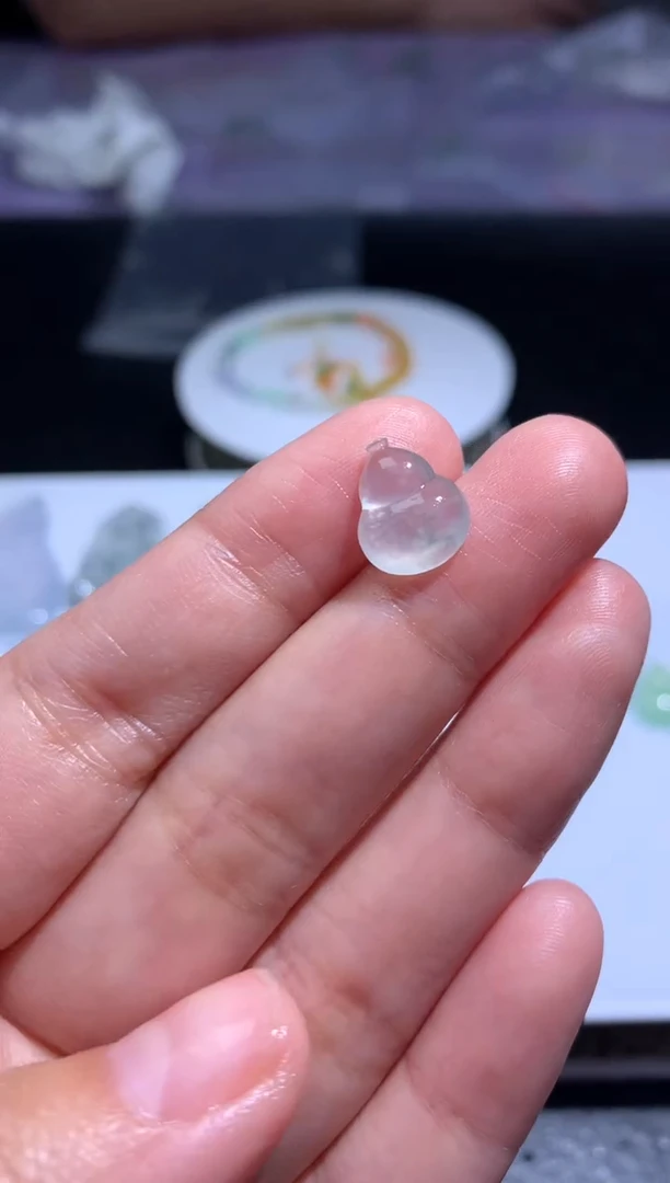 未镶嵌定制翡翠毛货