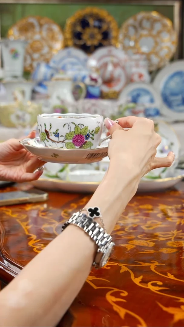 骨瓷米多家中古瓷器如图所示92