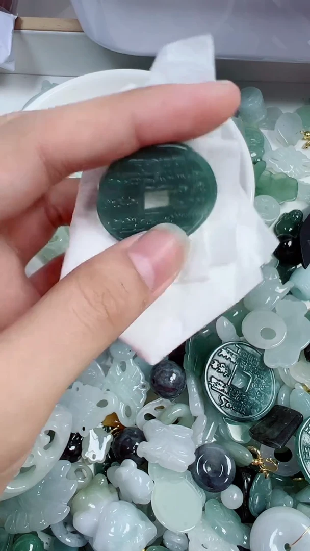 散珠翡翠1024号链接，A货翡翠
