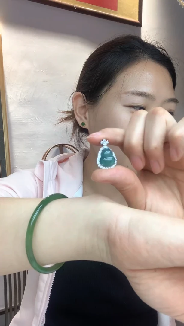 【闪购商品】翡翠颈饰银S925镶嵌葫芦3