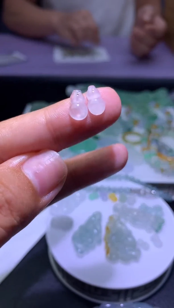 定制翡翠未镶嵌毛货