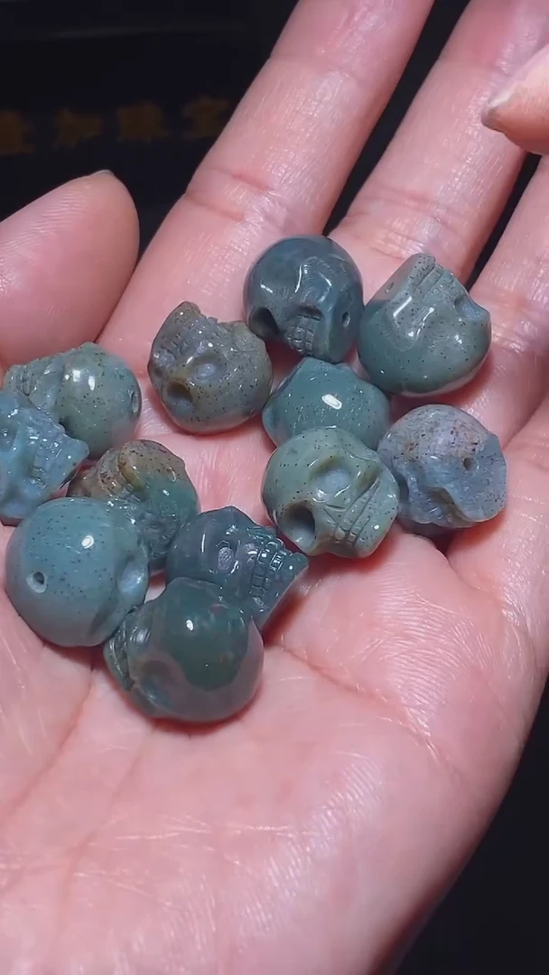 未镶嵌单珠玛瑙/玉髓爆砂绿阿呆单珠