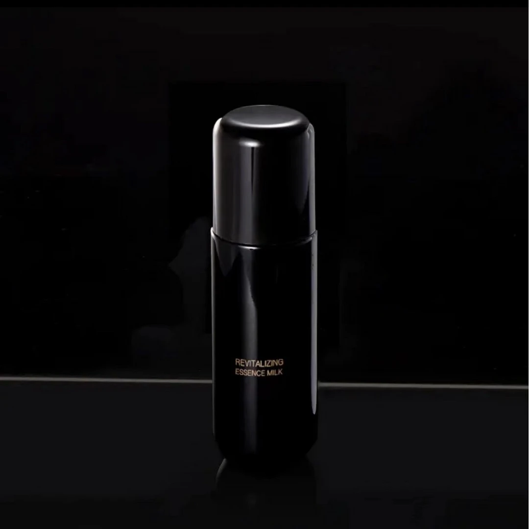 活颜黑绷带精粹乳Z5332