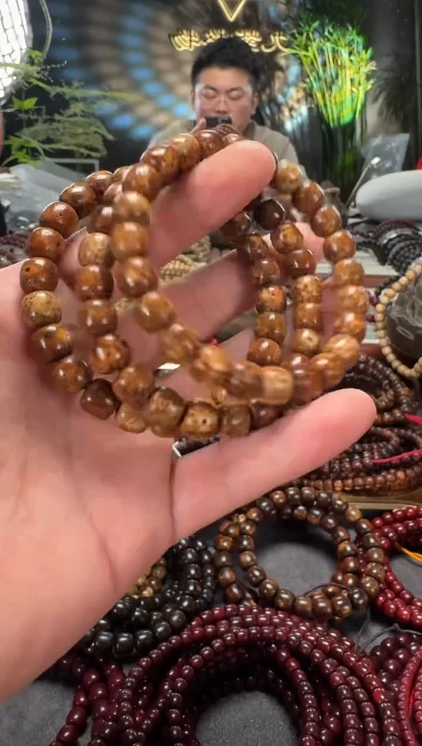 吊坠星月菩提9*10原生态陈籽老油料虎皮陈籽手串