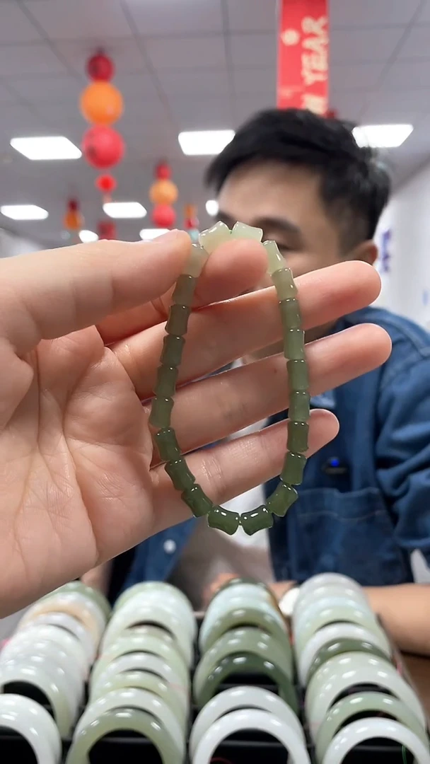 未镶嵌和田玉手链湖水渐变竹节手串一条