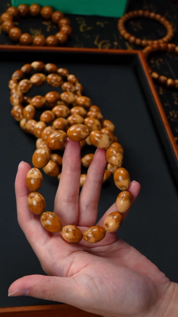 紫金鼠手串花皮枣珠多样发货