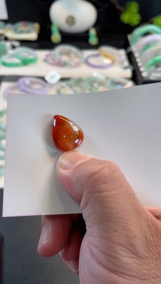 颈饰合金南红玛瑙96、有纹裂