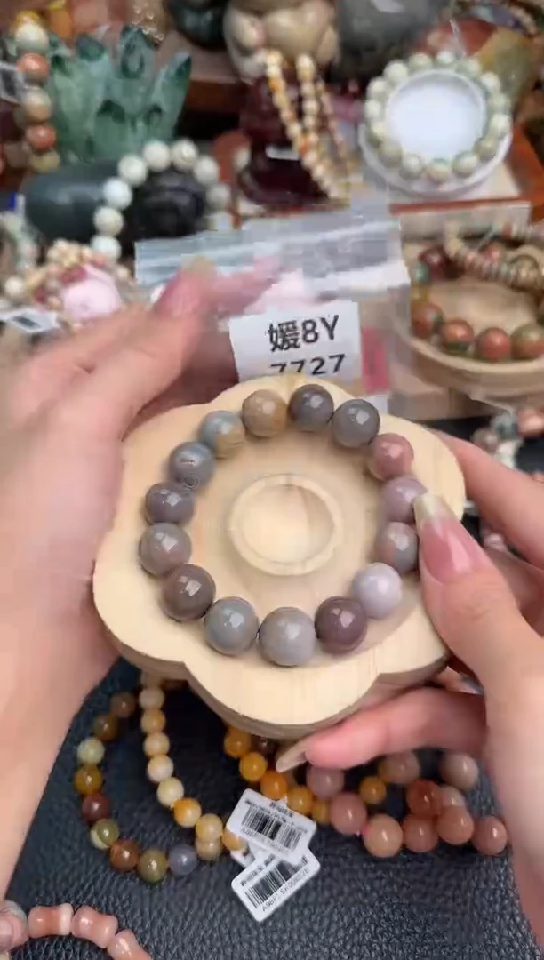 【闪购商品】石英质玉手链未镶嵌8Y7727