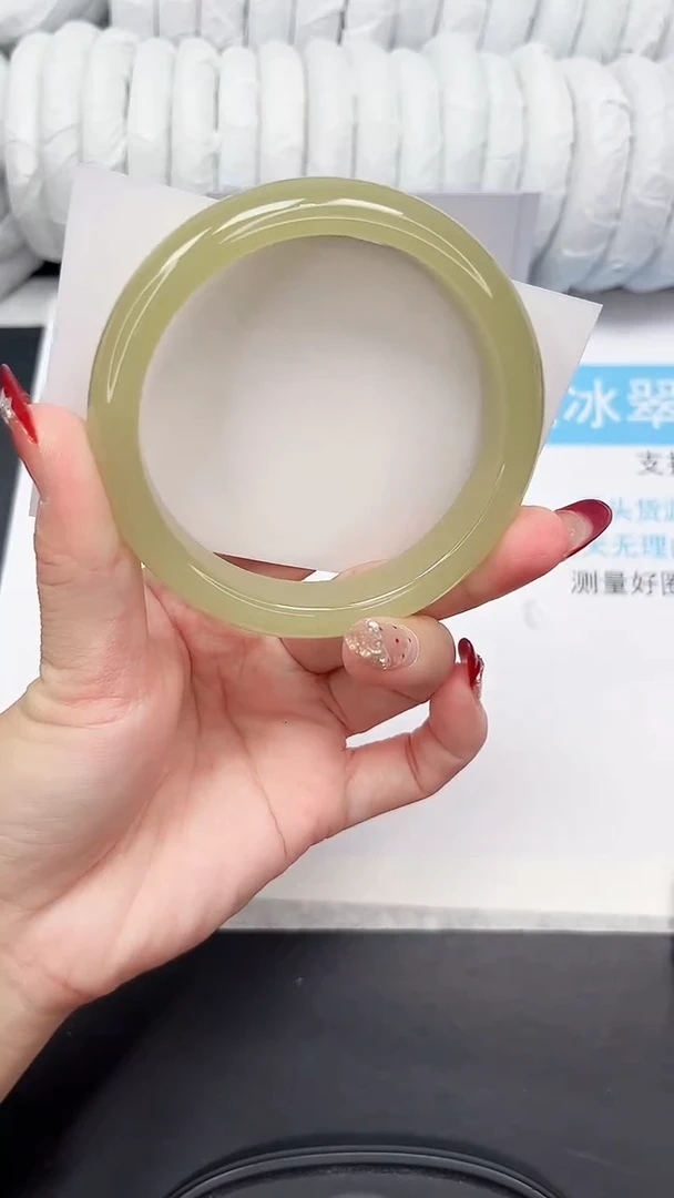 未镶嵌手镯石英质玉23-60.3CQ