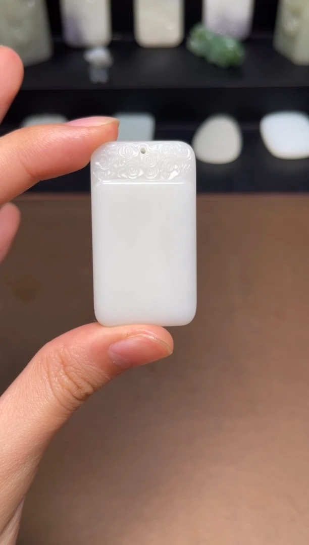 和田玉未镶嵌颈饰15