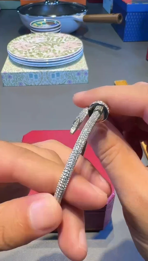 名品折扣名品折扣名品折扣