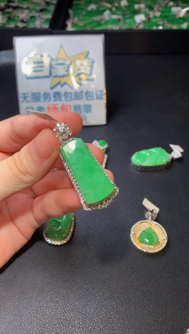 颈饰银S925镶嵌翡翠翡翠1