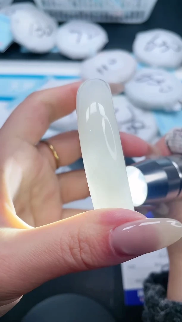 【闪购商品】和田玉手镯未镶嵌21V266-55