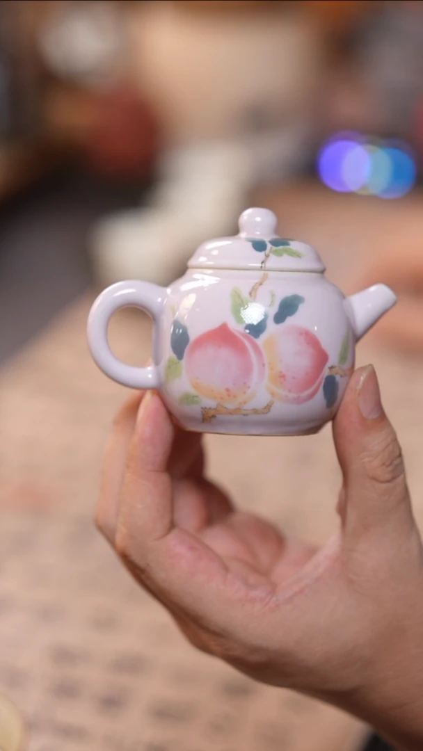 茶具手绘一人饮手抓壶