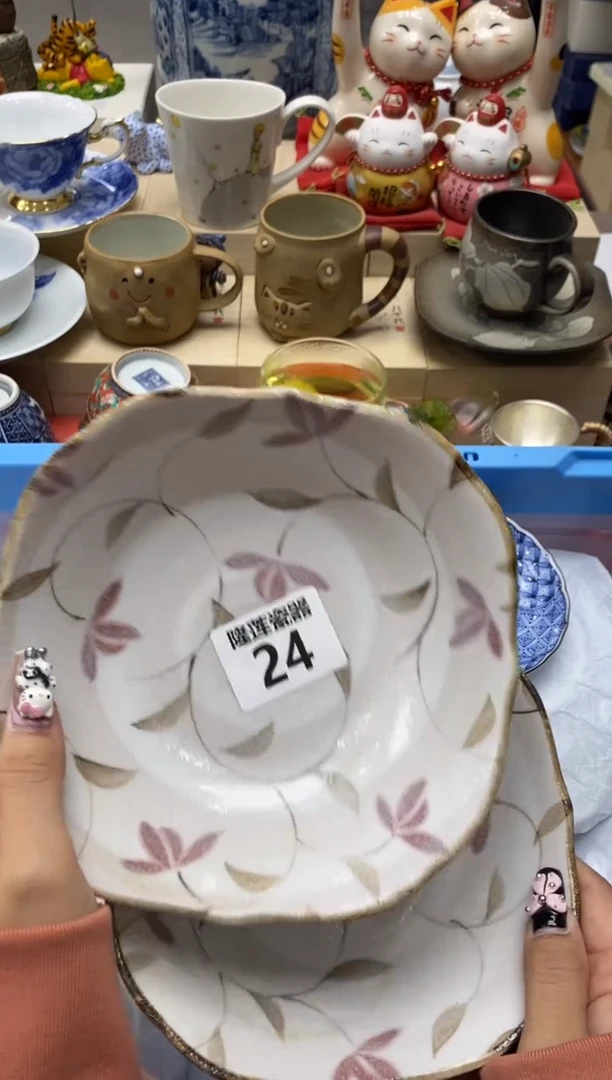 瓷片微*隆莲瓷器欢迎大家