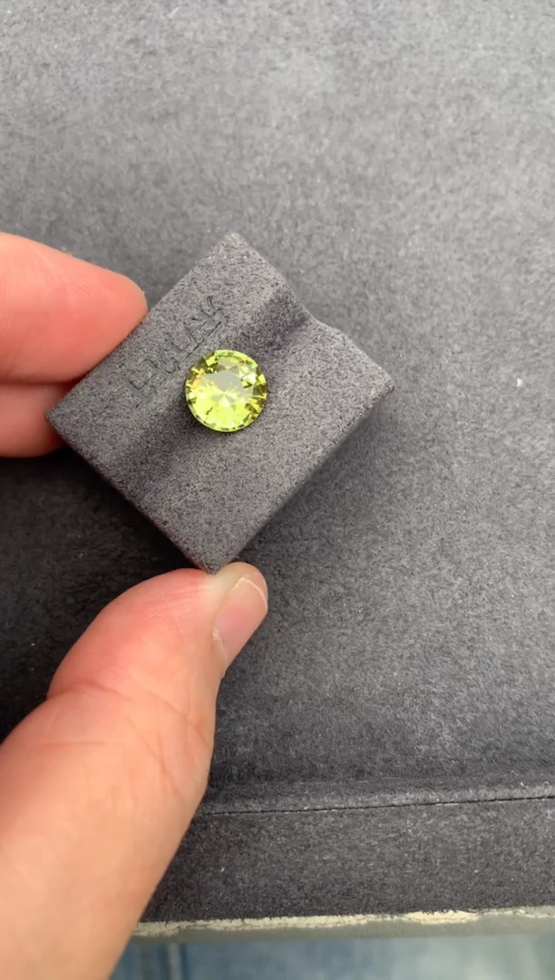 裸石变石猫眼2.7ct金绿宝石  BH  定制