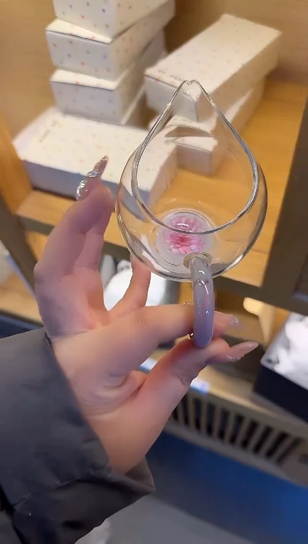 粉玉唐韵怡然公道杯