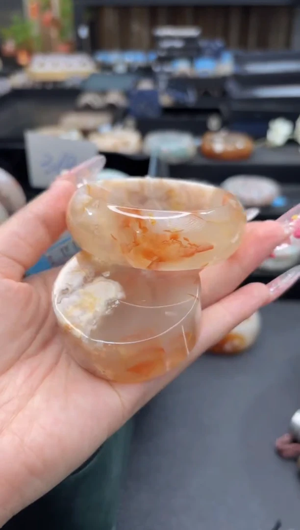 未镶嵌手镯石英质玉180(56圈赠送镯心)