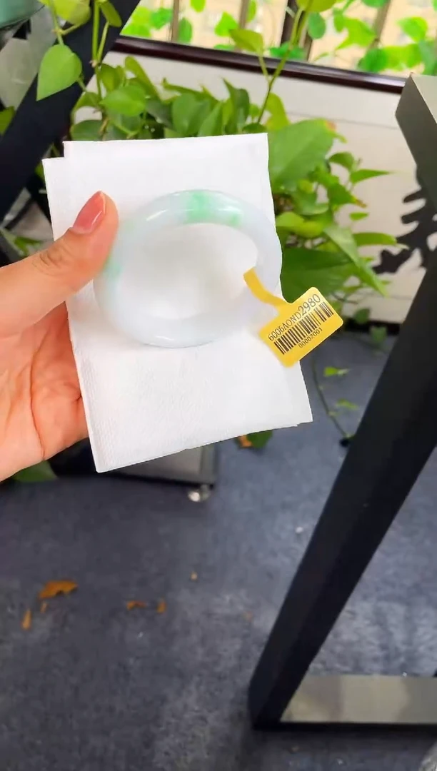 未镶嵌手镯翡翠106-56