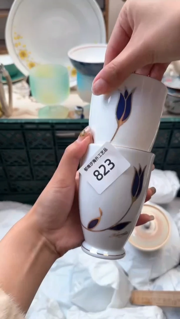 【闪购商品】瓷片Q           823