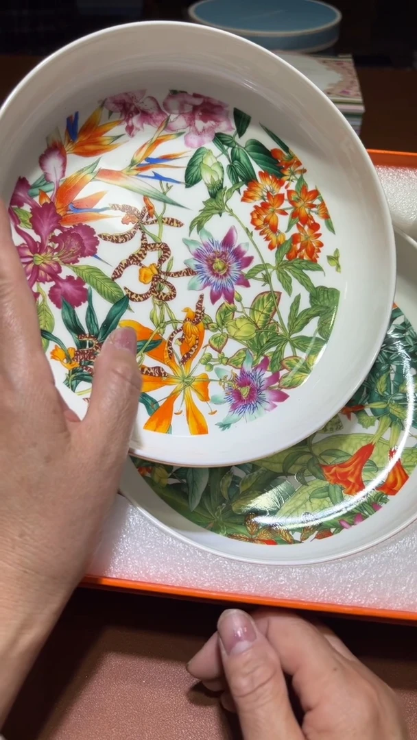 瓷片碗碟好物一件不留@@1