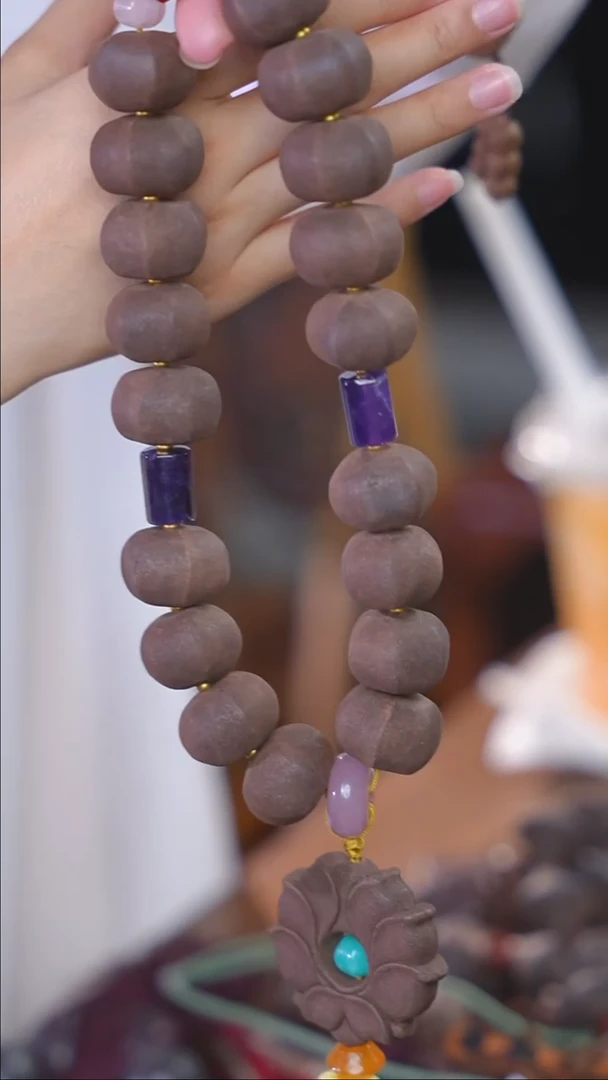 泥塑次第花开2.7左右 18子六棱珠手持设计