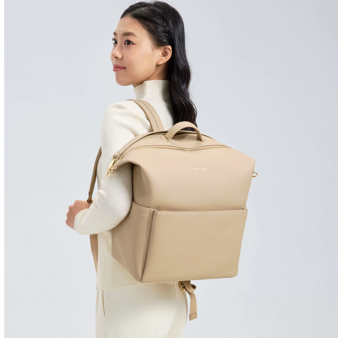 RIVA VOGEL多隔层分区 轻便大容量母婴包宝妈出行手提包双肩包
