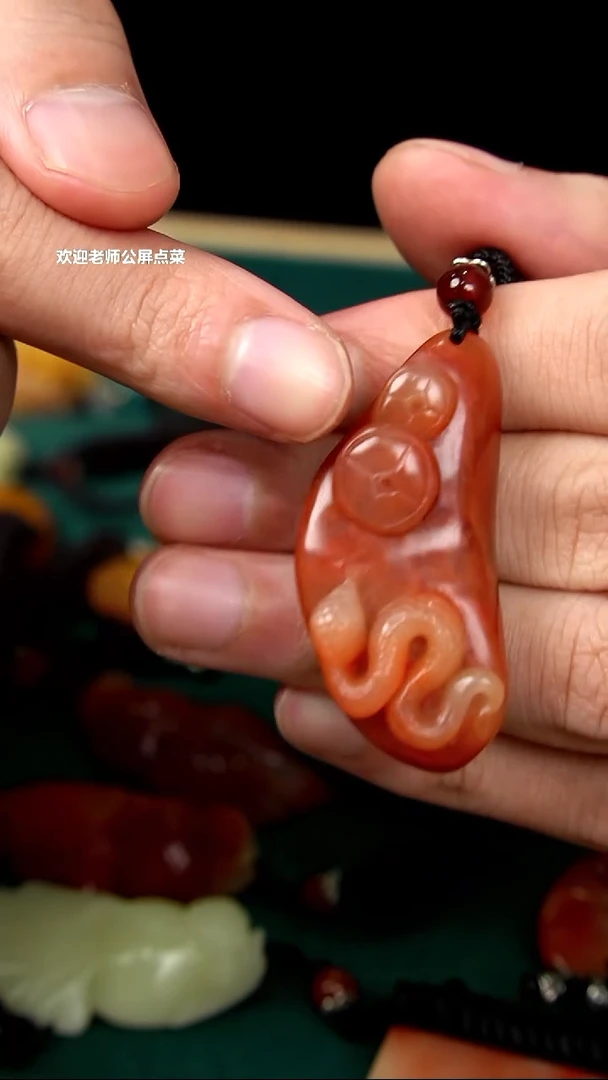 寿山石水洞石挂坠