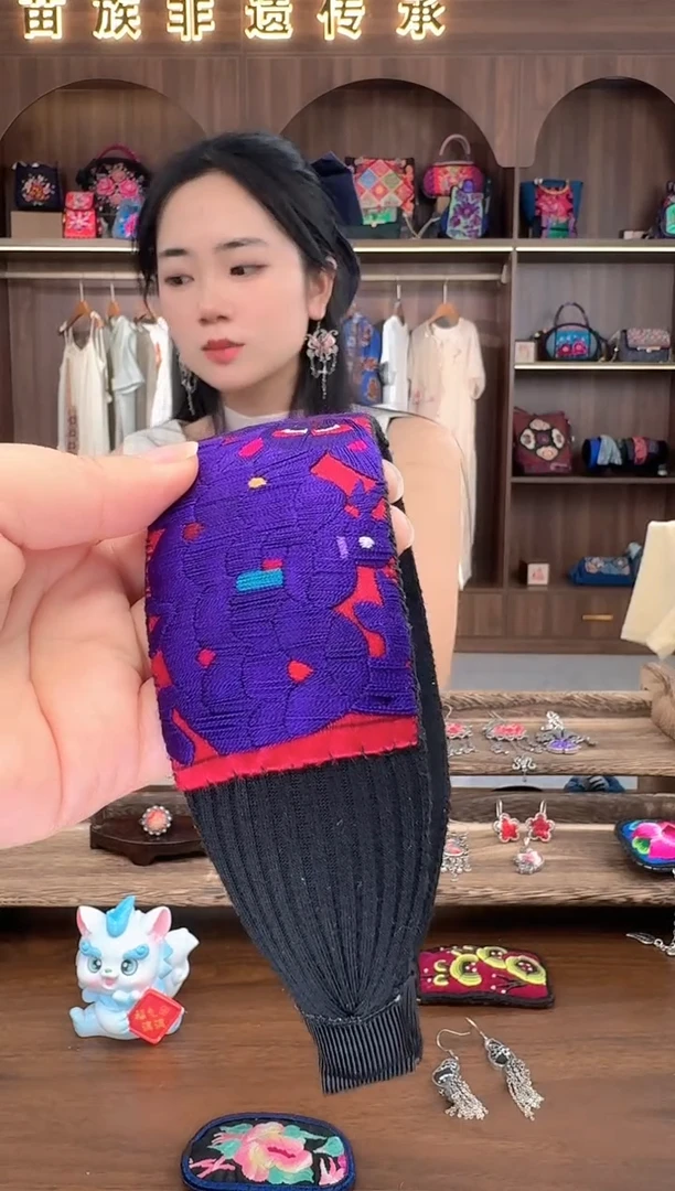 织绣扶光苗绣传承L8