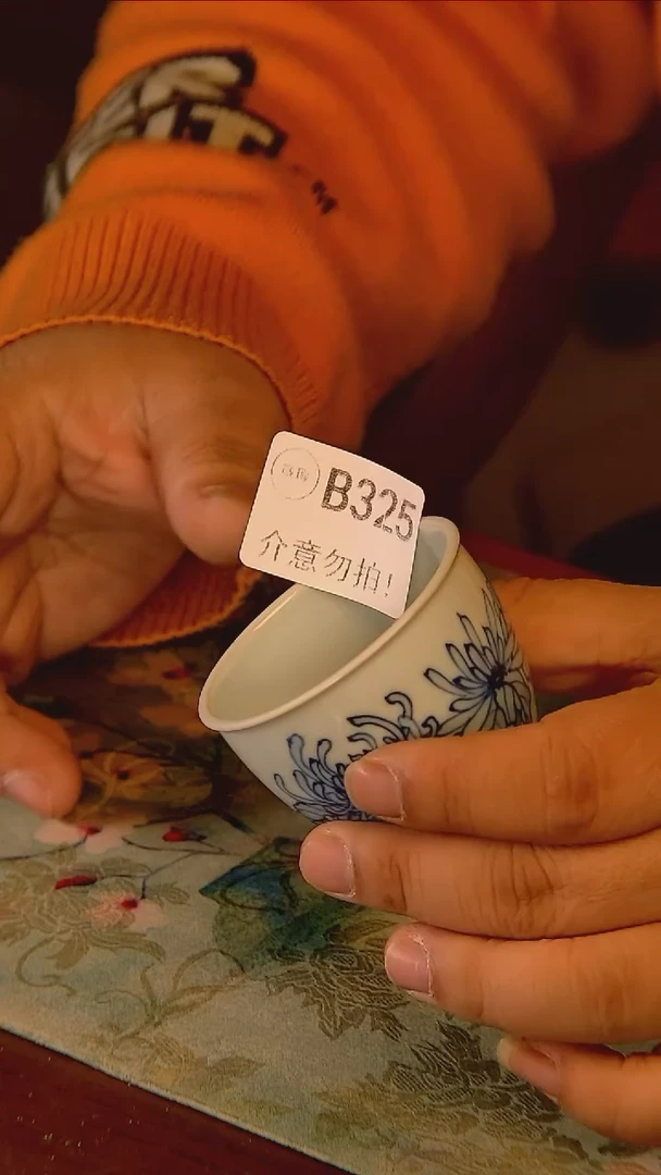 杯手工手绘杯杯很美丽