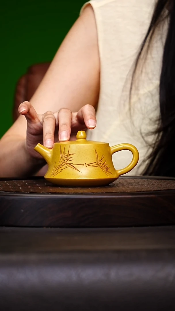 宜兴原矿高端紫砂 黄金朱泥200cc