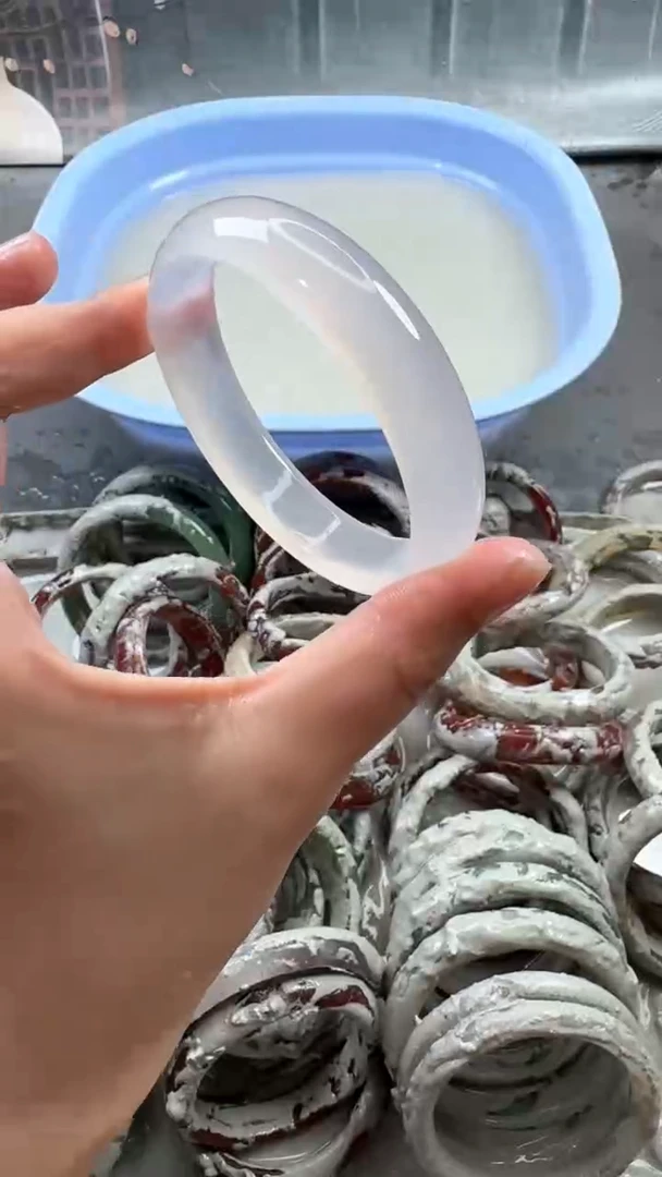 【闪购商品】玛瑙/玉髓手镯未镶嵌36
