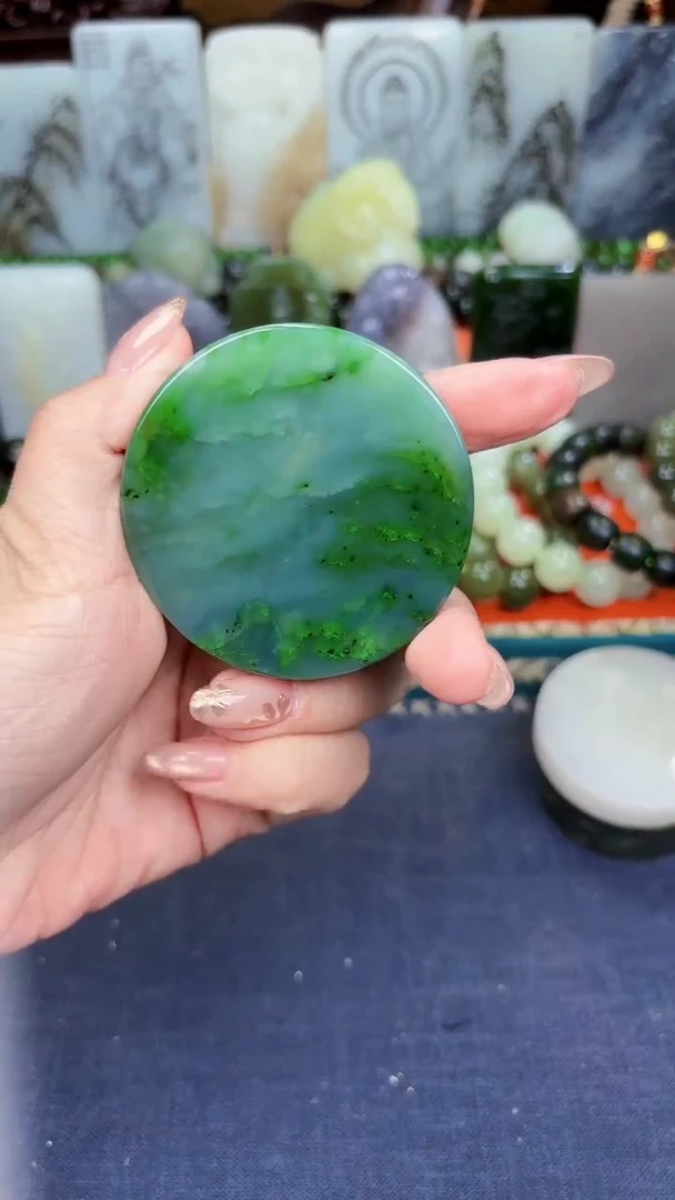 颈饰未镶嵌和田玉和田玉