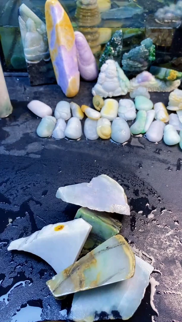 颈饰未镶嵌翡翠天然翡翠076