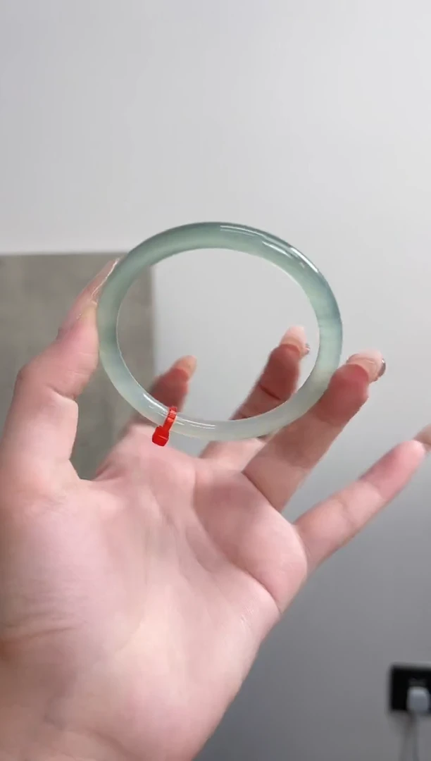 【闪购商品】玛瑙/玉髓手镯未镶嵌58-59圈