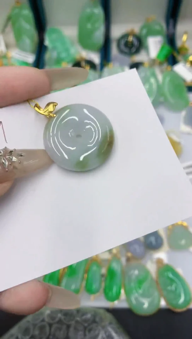 颈饰未镶嵌翡翠11111
