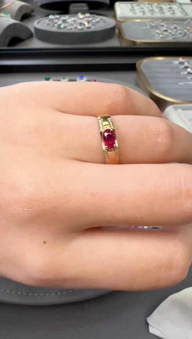 项链18K金镶嵌红宝石【闪购】0.62ct/七天鉴赏