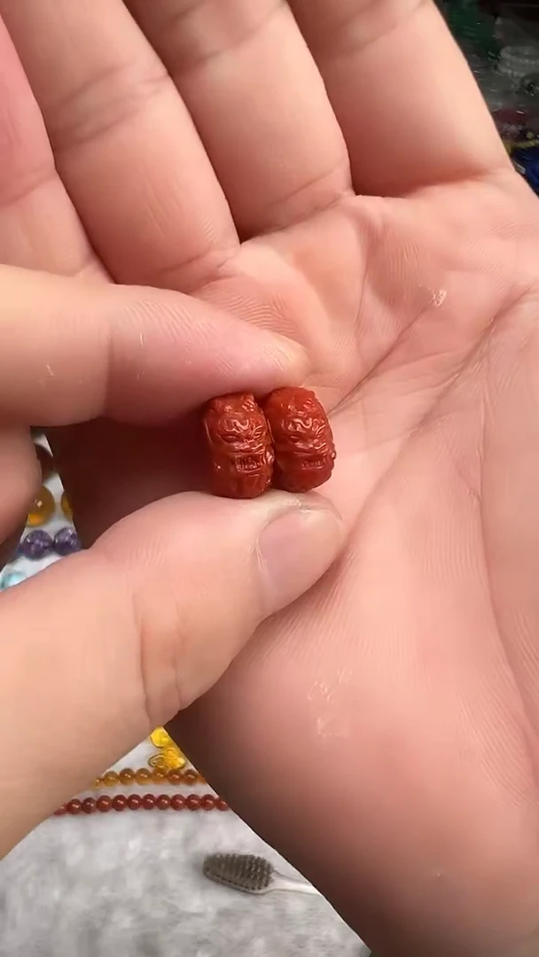 未镶嵌南红玛瑙珠宝奇石/无优化/多样性发一件/无证书