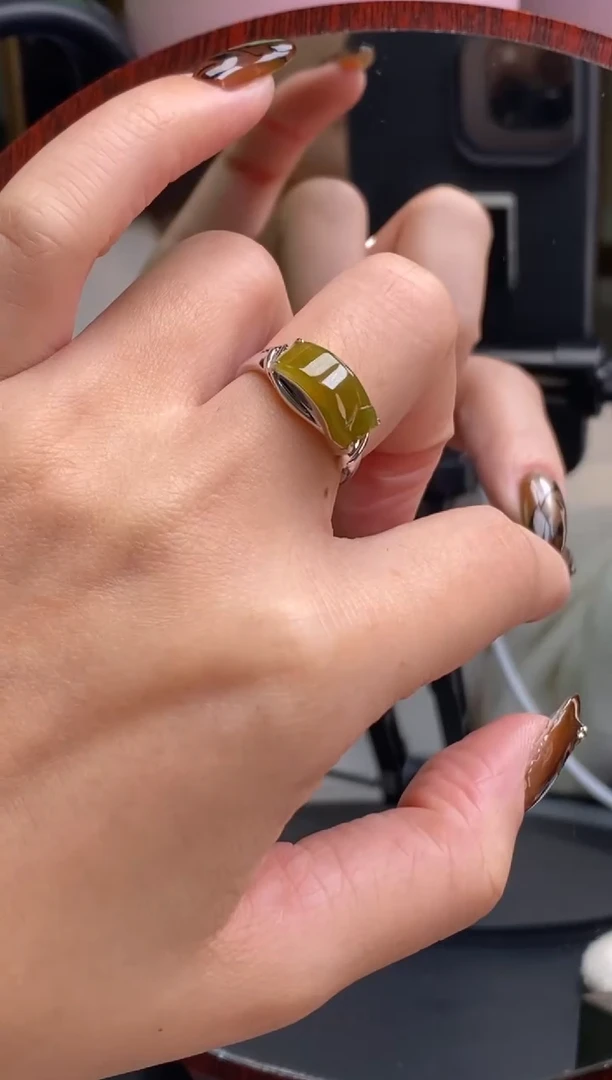 颈饰银S925镶嵌翡翠净货19074