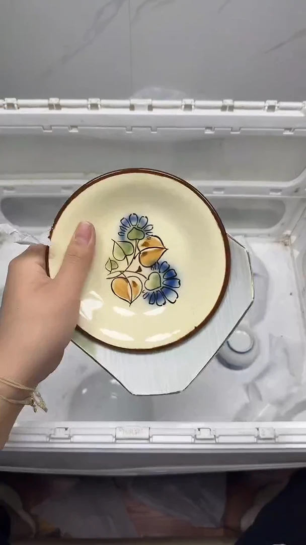 【闪购商品】402回流瓷器默认微瑕，18.8包邮