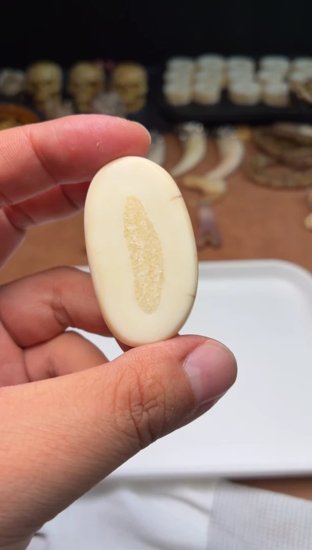牛骨其他J130-饼子吊坠