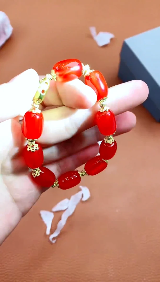 未镶嵌手链玛瑙/玉髓天然精美手链多样性发