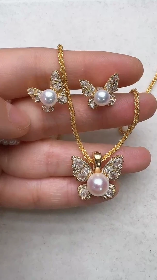 【闪购商品】淡水珍珠耳饰未镶嵌金色蝴蝶套装