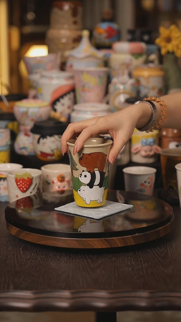 景德镇釉下彩绘设计师款式陶瓷