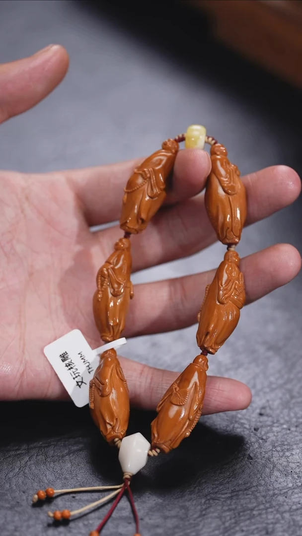 【闪购商品】橄榄核吊坠更厉害