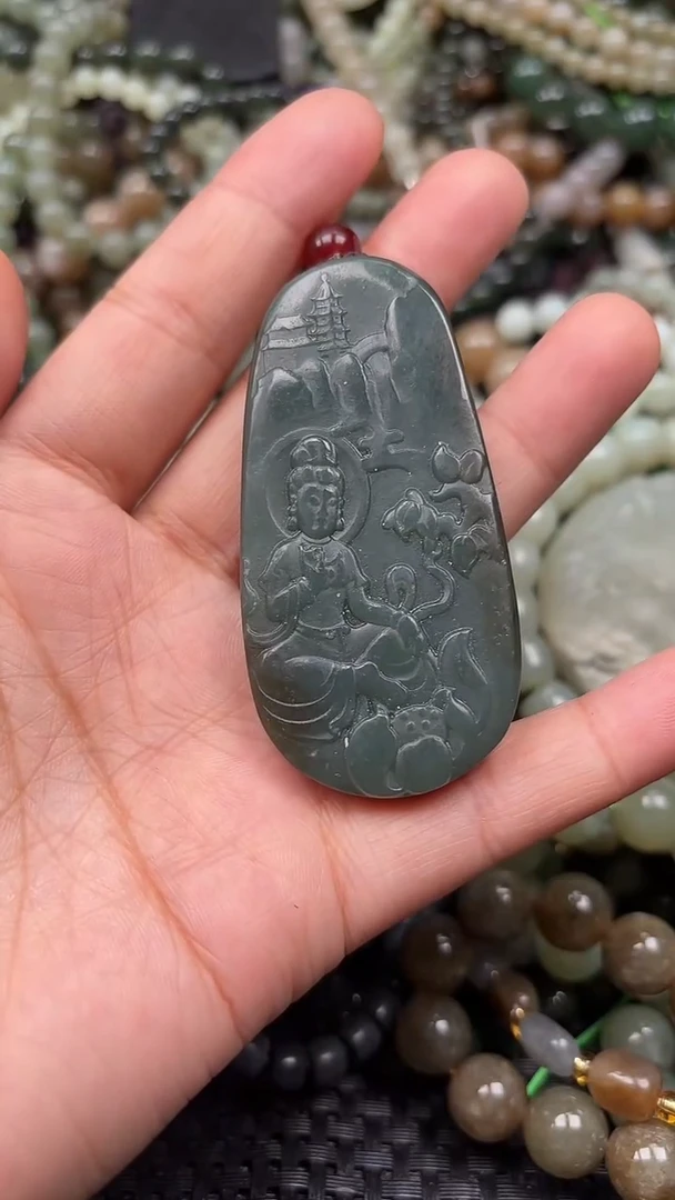 颈饰未镶嵌和田玉1