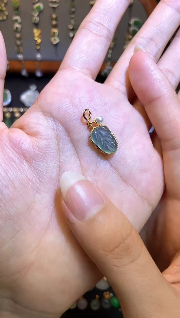 翡翠银S925镶嵌吊坠(不含链)天然A货翡翠