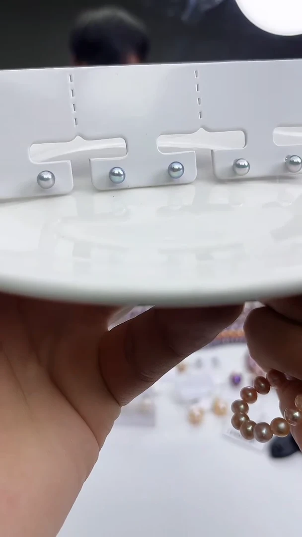 未镶嵌耳饰淡水珍珠灰色系耳饰