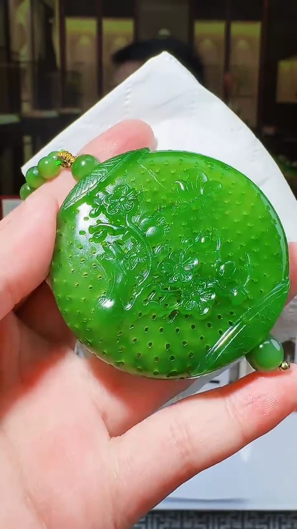 定制和田玉玉润名家天然和田玉（拍一发一）